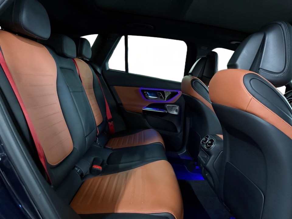 Mercedes-Benz GLC AMG 43 4MATIC - foto 8