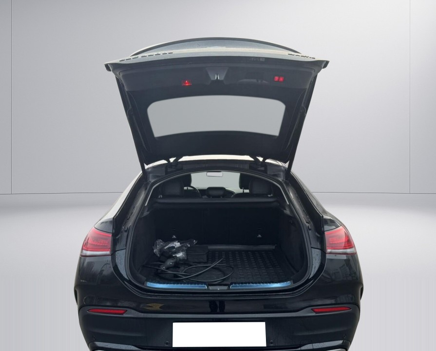 Mercedes-Benz GLE Coupé Mercedes-Benz GLE Coupe 350de 4MATIC AMG Line (4)