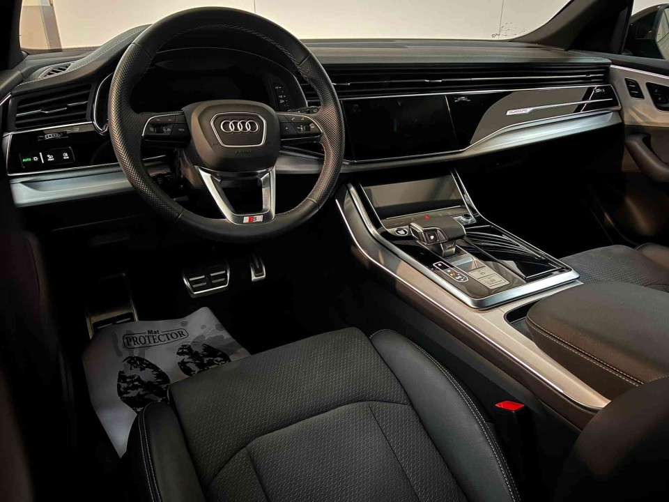 Audi Q8 50TDI quattro tiptronic (3)