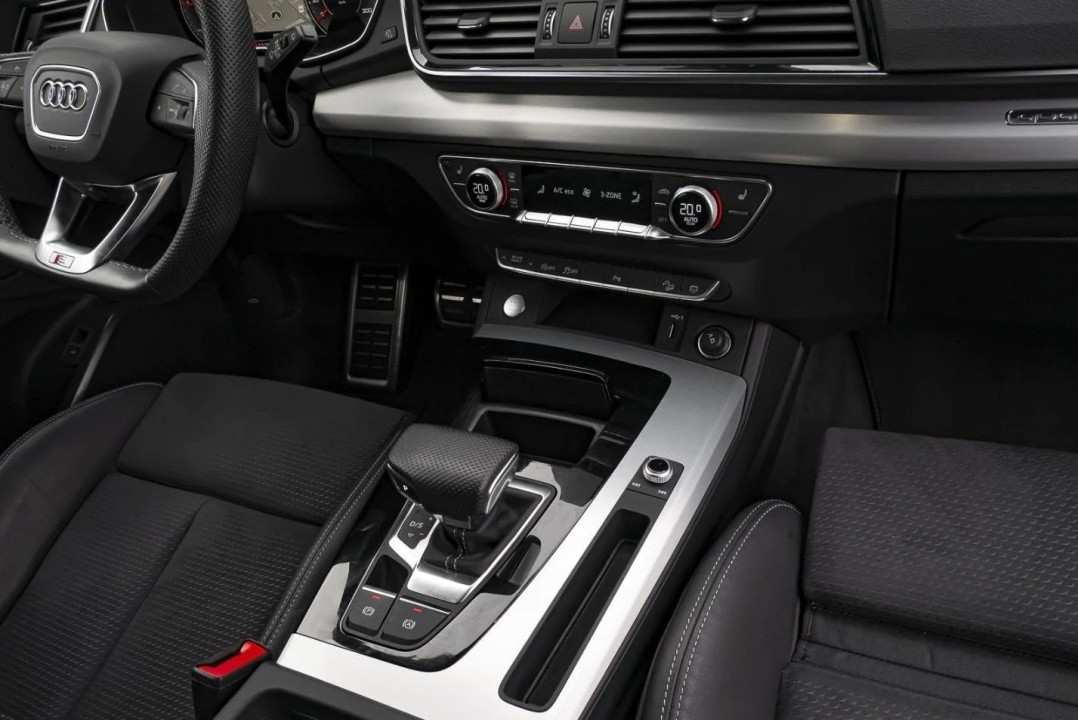 Audi Q5 40TDI quattro S tronic - foto 10