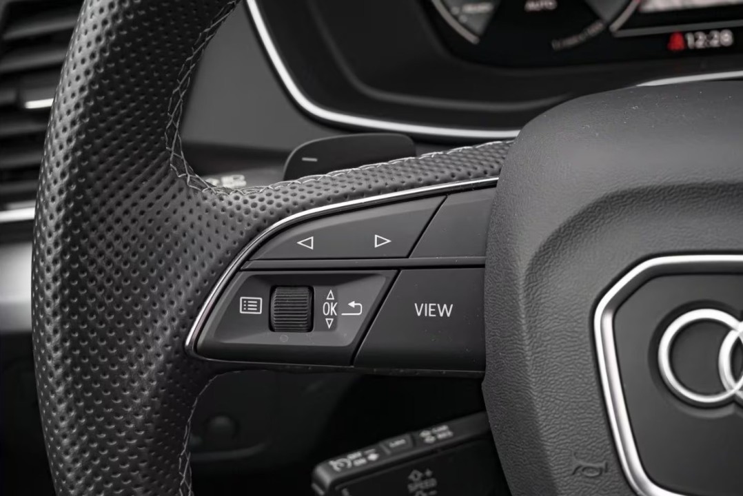 Audi Q5 40TDI quattro S tronic - foto 8