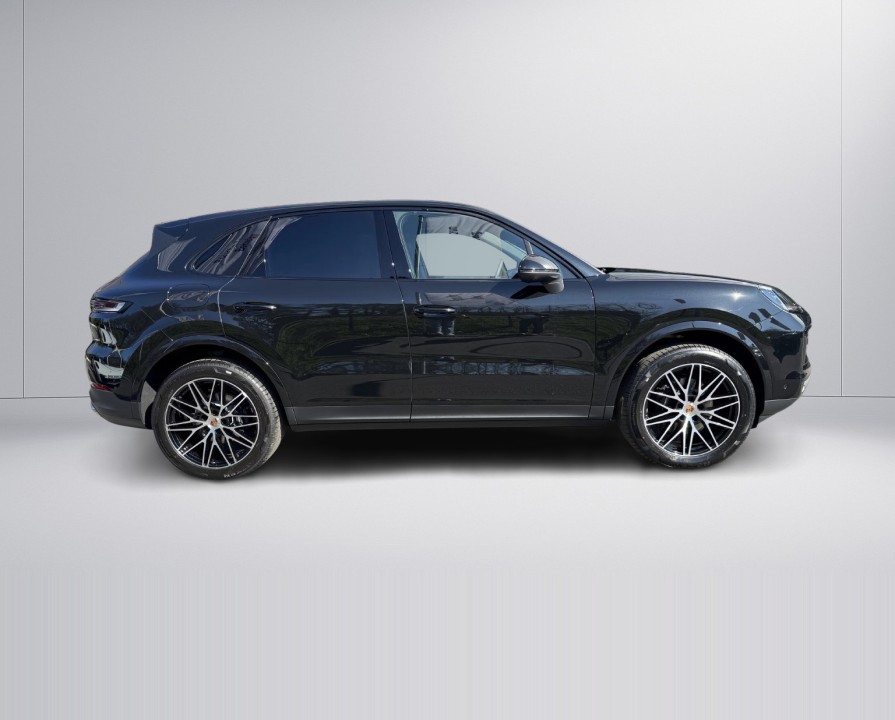 Porsche Cayenne (4)