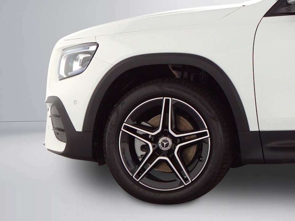 Mercedes-Benz GLB 200d 4MATIC AMG - foto 14