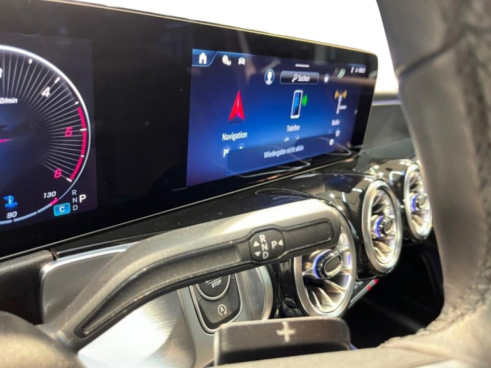 Mercedes-Benz GLB 200d 4MATIC - foto 10