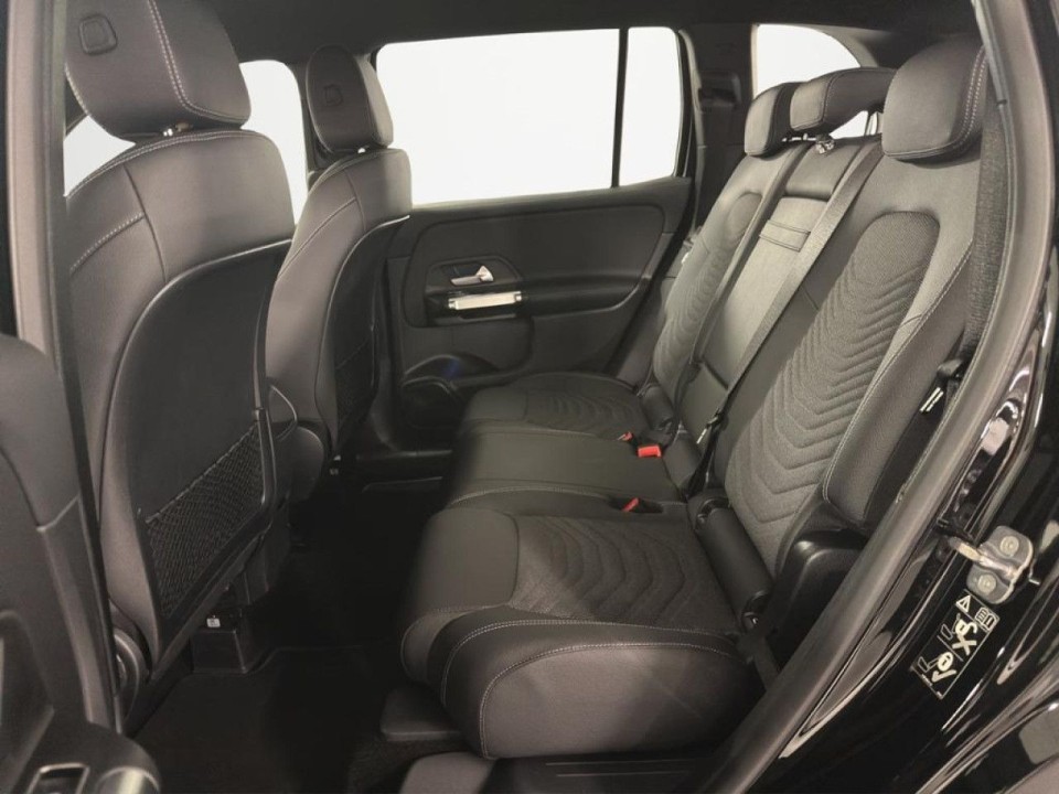 Mercedes-Benz GLB 200 - foto 12