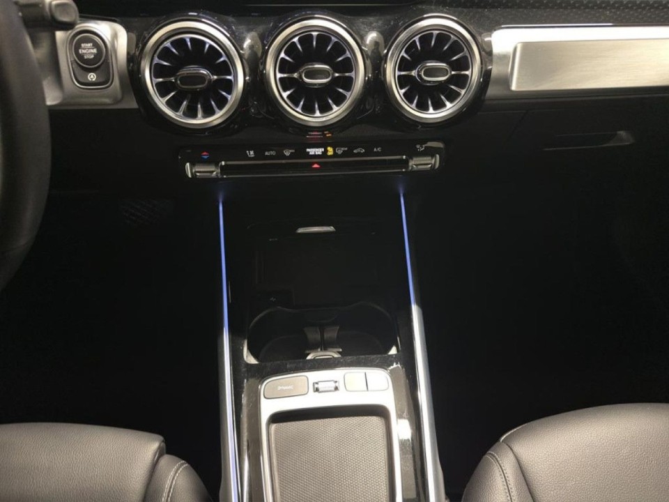 Mercedes-Benz GLB 200 - foto 16