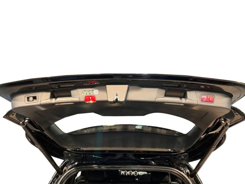 Mercedes-Benz GLB 220d 4MATIC AMG Line - foto 12