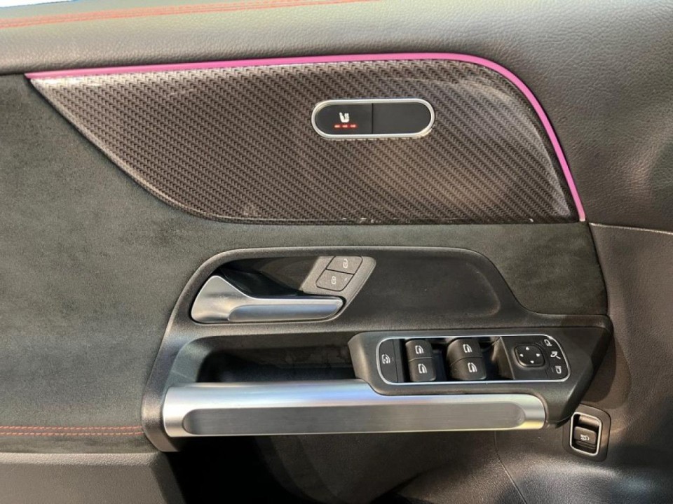 Mercedes-Benz GLB 220d 4MATIC AMG Line - foto 10