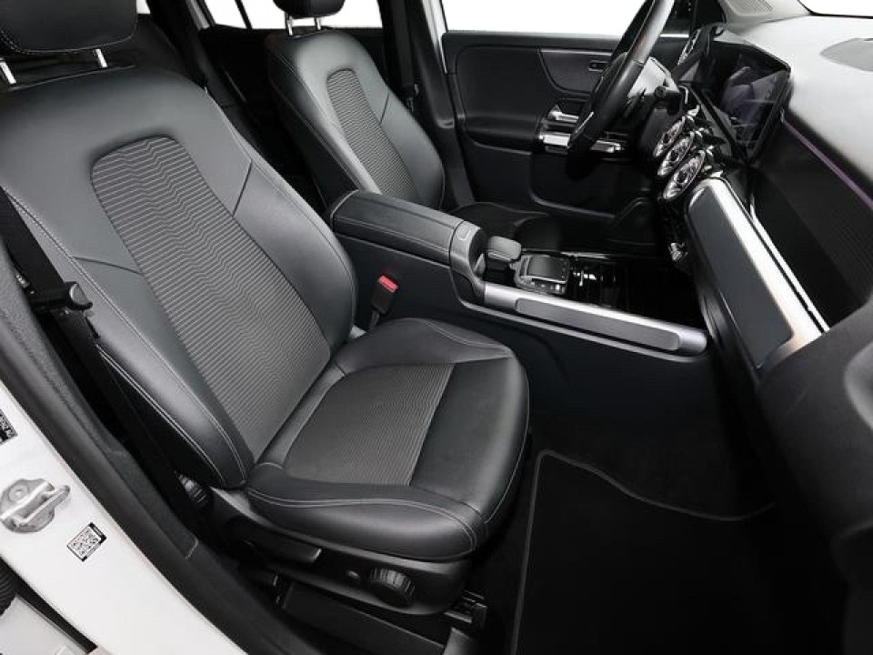 Mercedes-Benz GLB 220d - foto 9