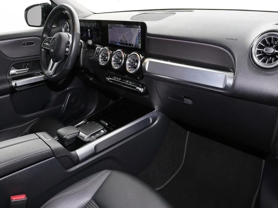 Mercedes-Benz GLB 220d - foto 8