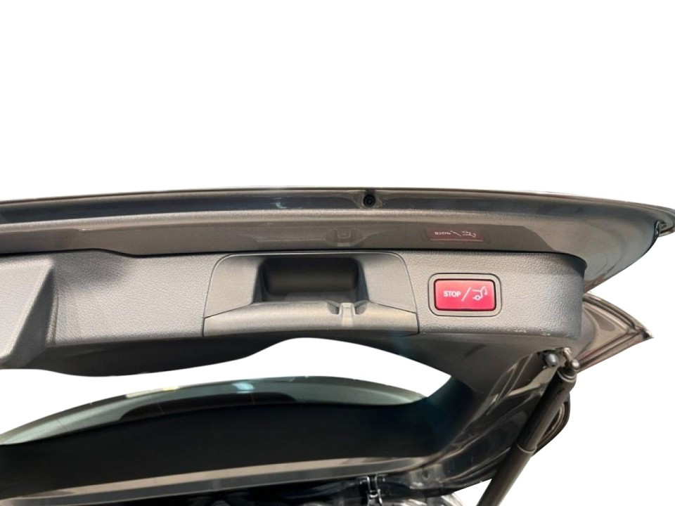 Mercedes-Benz GLB 220d 4MATIC AMG Line - foto 12