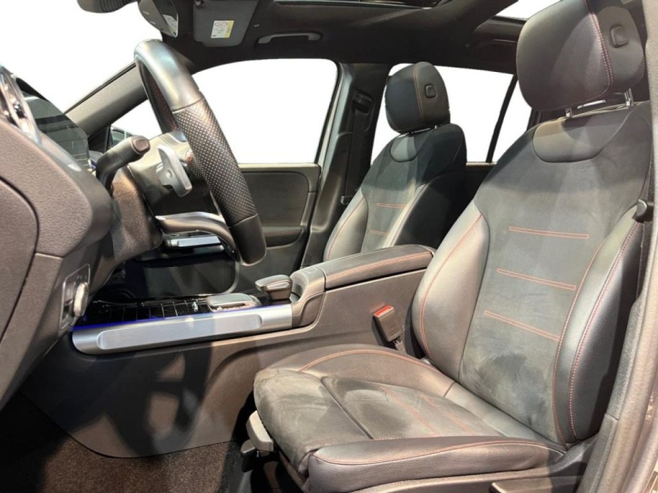 Mercedes-Benz GLB 220d 4MATIC AMG Line (3)