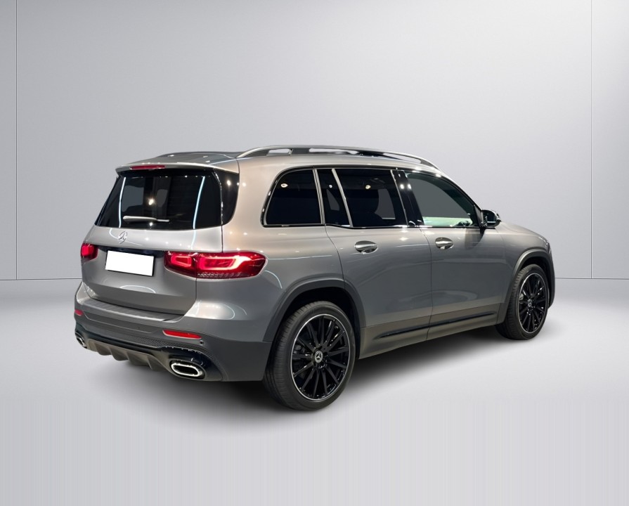 Mercedes-Benz GLB 220d 4MATIC AMG Line (2)