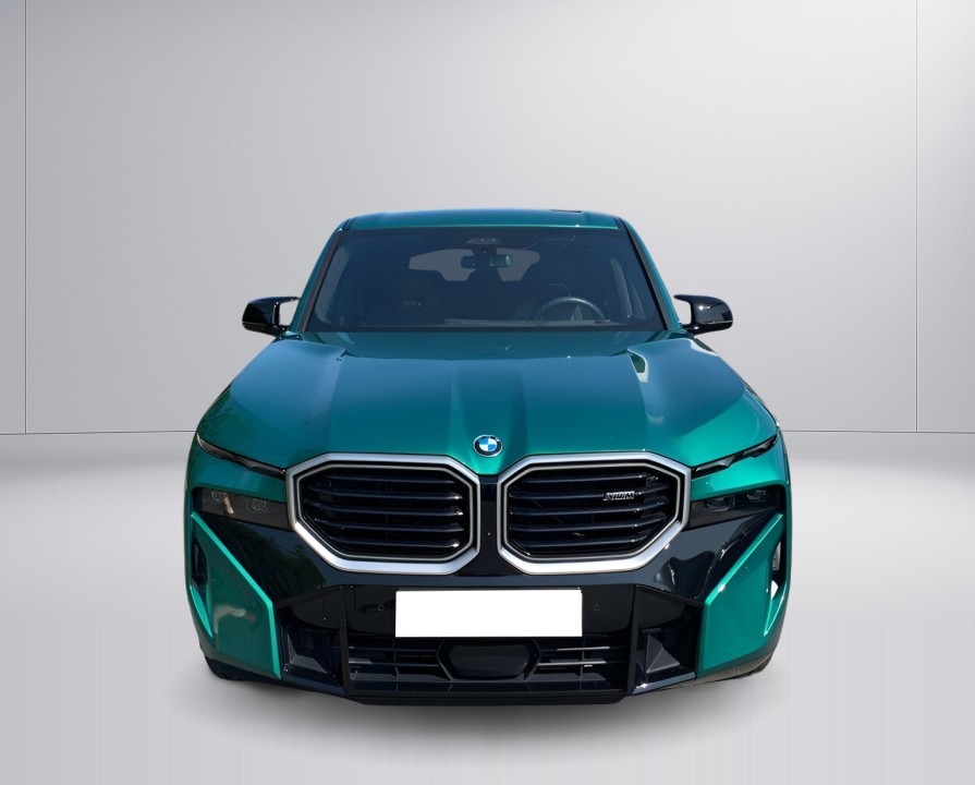 BMW XM 50e (2)