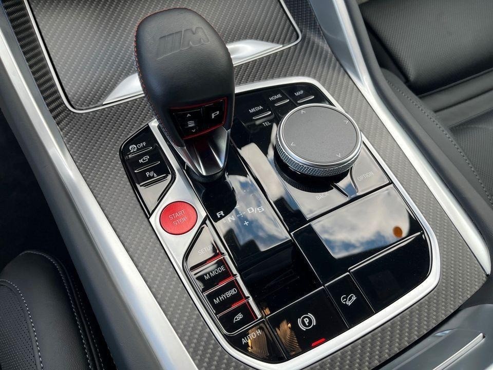 BMW XM 50e - foto 13