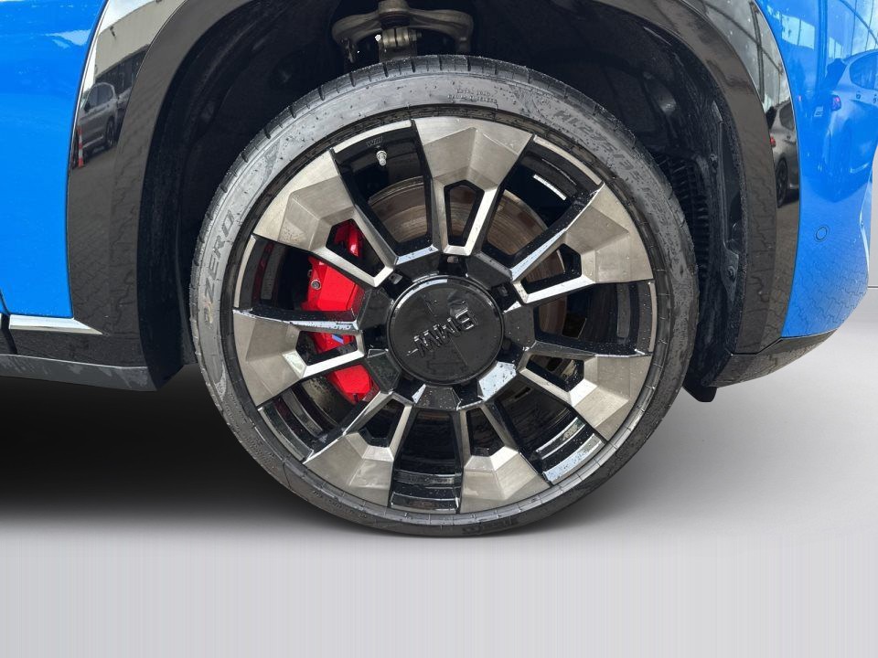 BMW XM 50e - foto 15