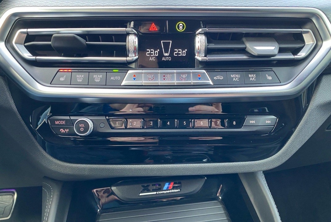 BMW X3 M Competition - foto 11