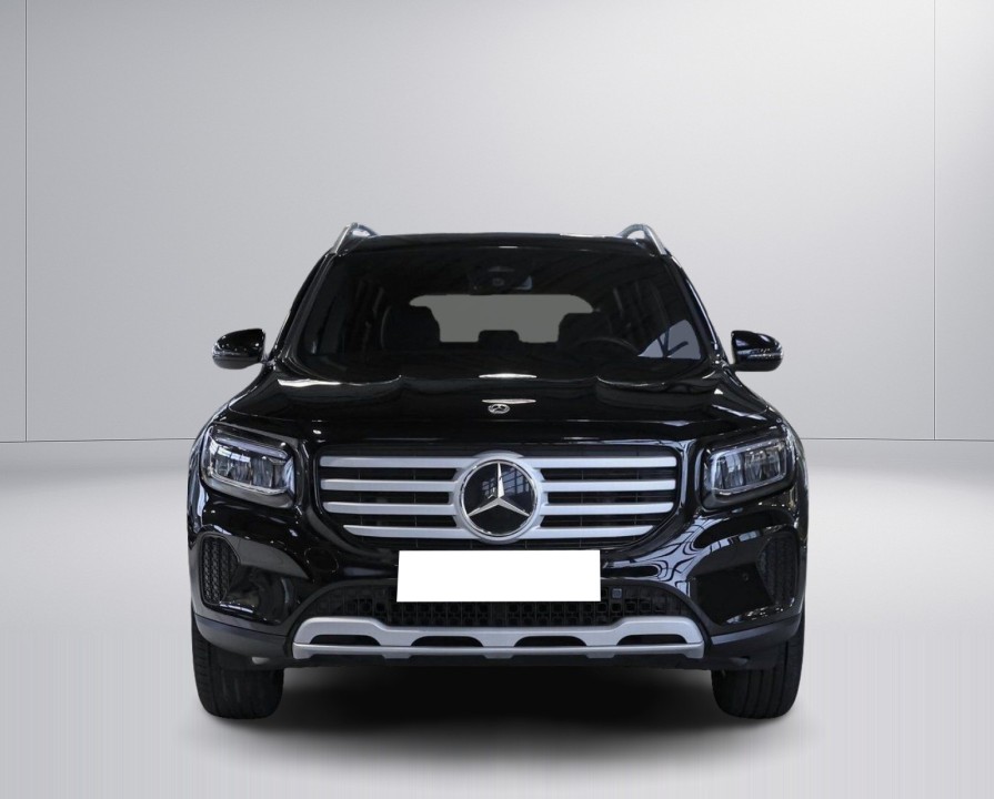 Mercedes-Benz GLB 200 (2)