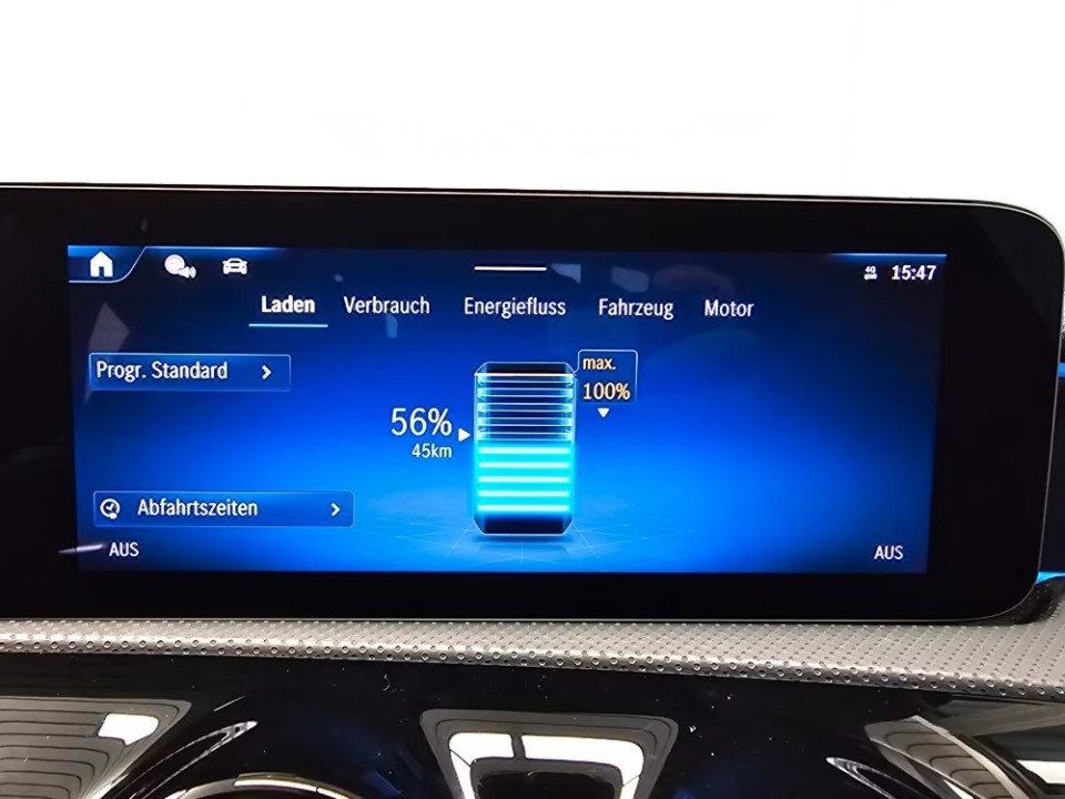 Mercedes-Benz CLA 250e AMG - foto 25