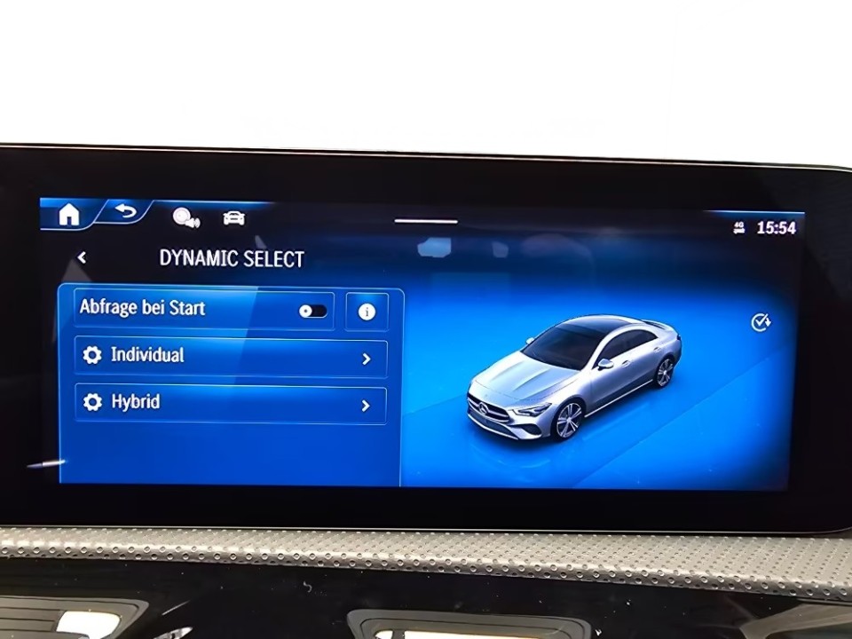 Mercedes-Benz CLA 250e AMG - foto 20