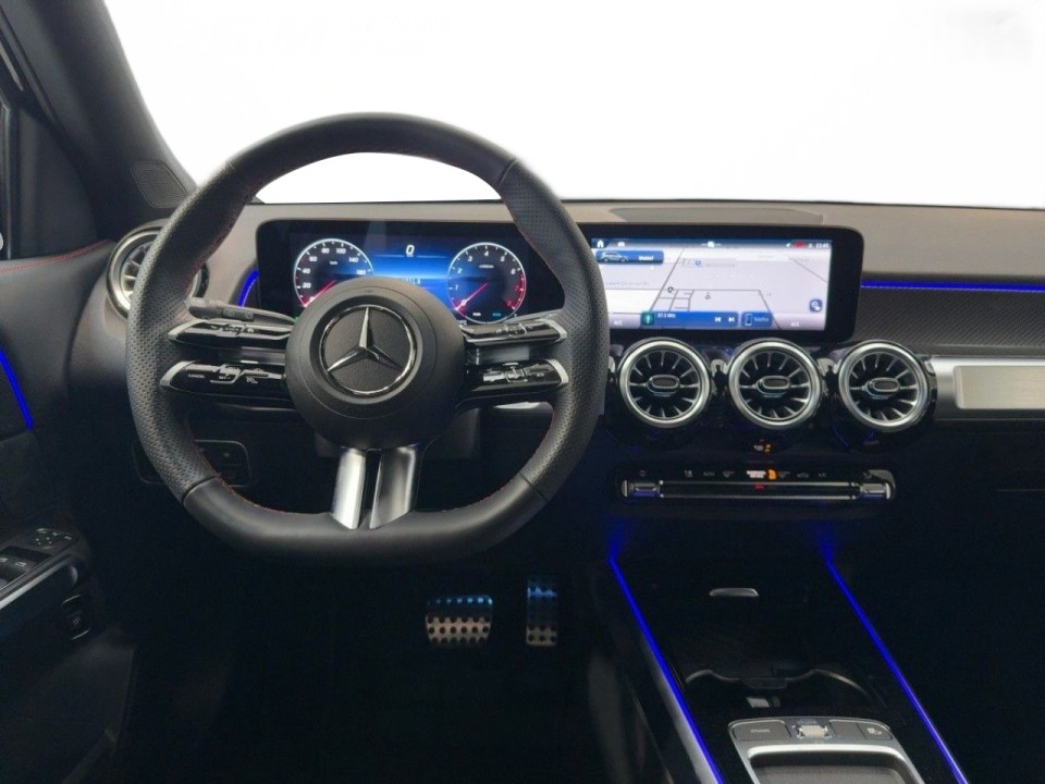 Mercedes-Benz GLB 180 AMG Line - foto 6