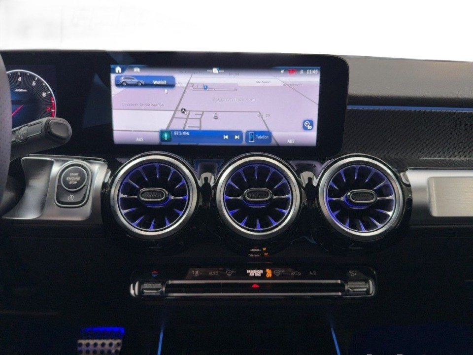 Mercedes-Benz GLB 180 AMG Line - foto 10