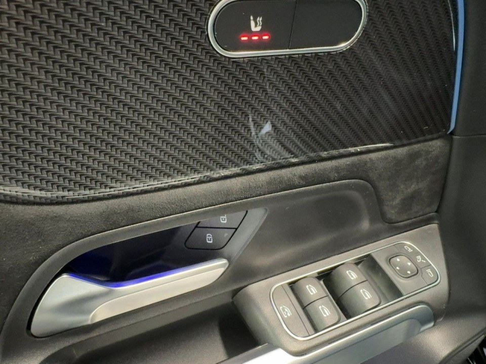 Mercedes-Benz GLB 180 AMG Line - foto 13