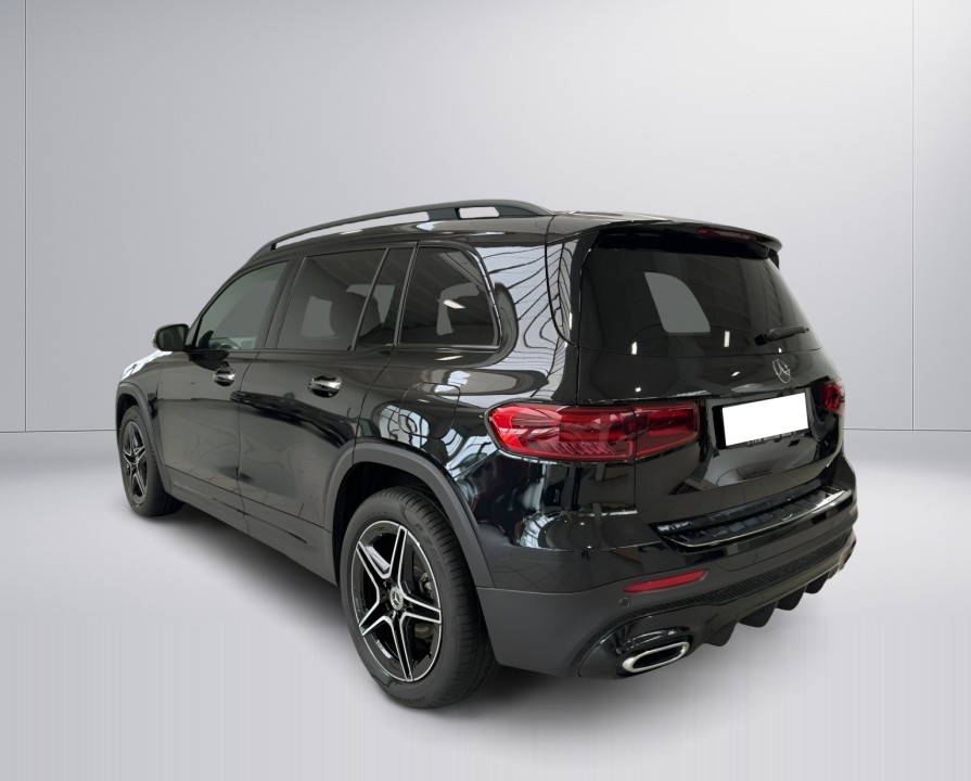 Mercedes-Benz GLB 180 AMG Line (4)