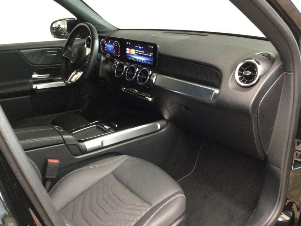 Mercedes-Benz GLB 200d 4MATIC - foto 8