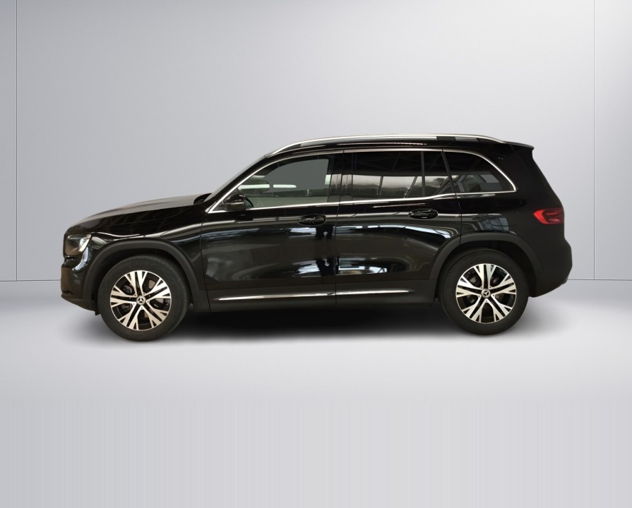 Mercedes-Benz GLB 200d 4MATIC (5)