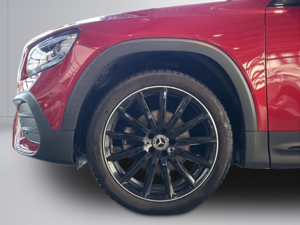 Mercedes-Benz GLB 200 AMG Line - foto 23