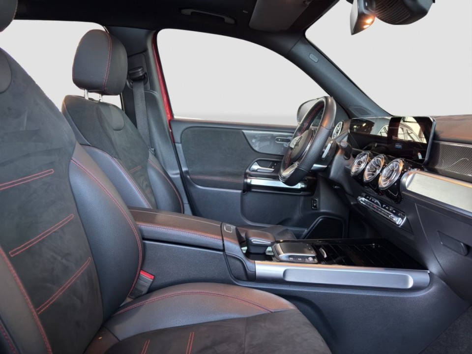 Mercedes-Benz GLB 200 AMG Line - foto 14