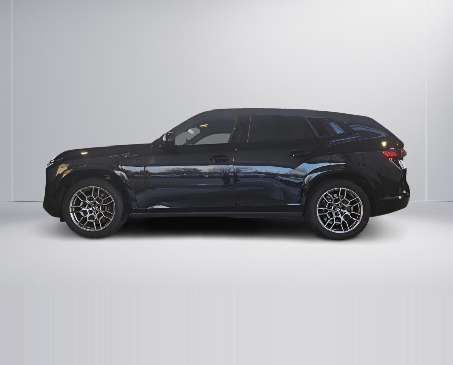 BMW XM 50e (5)