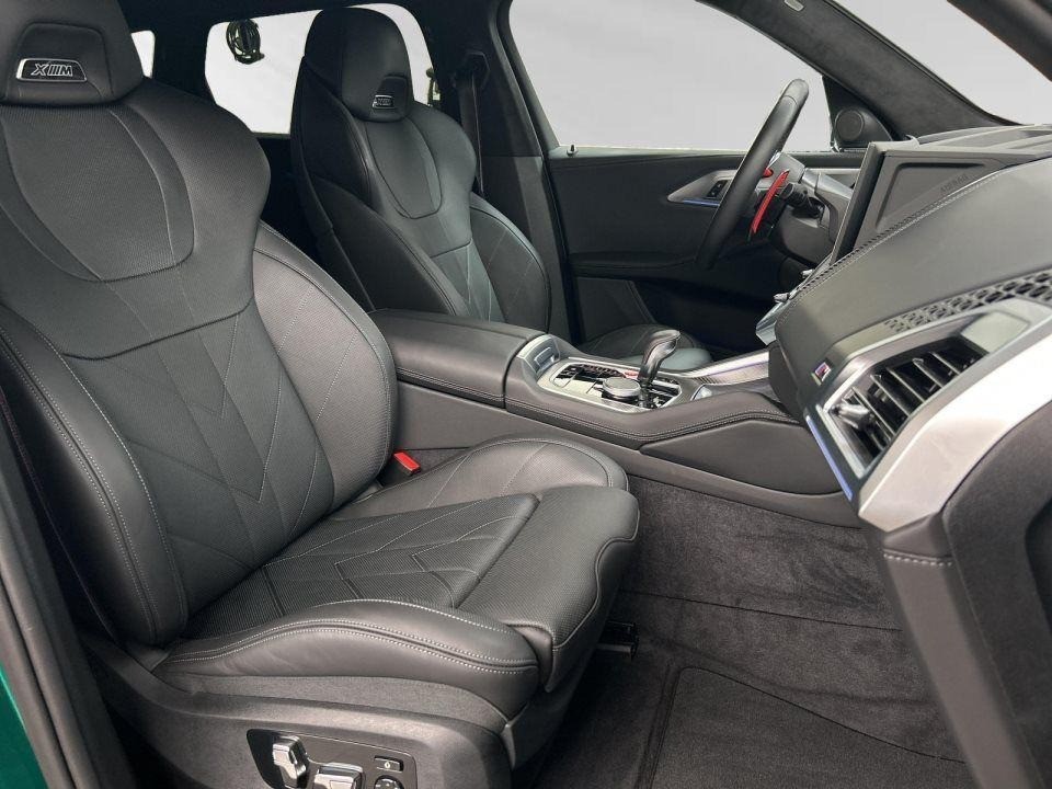 BMW XM 50e - foto 8