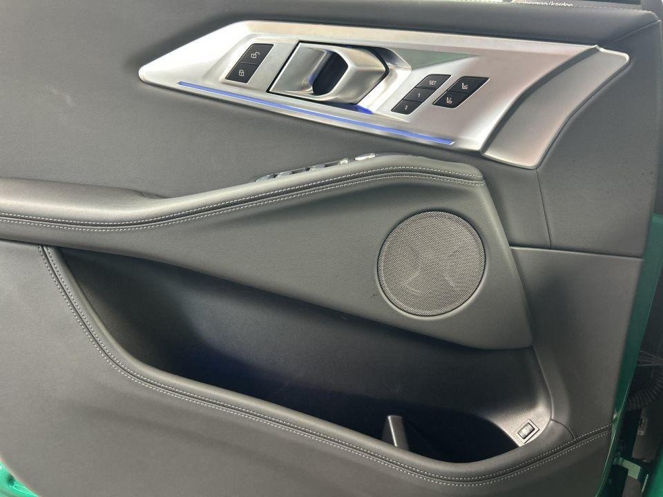 BMW XM 50e - foto 12