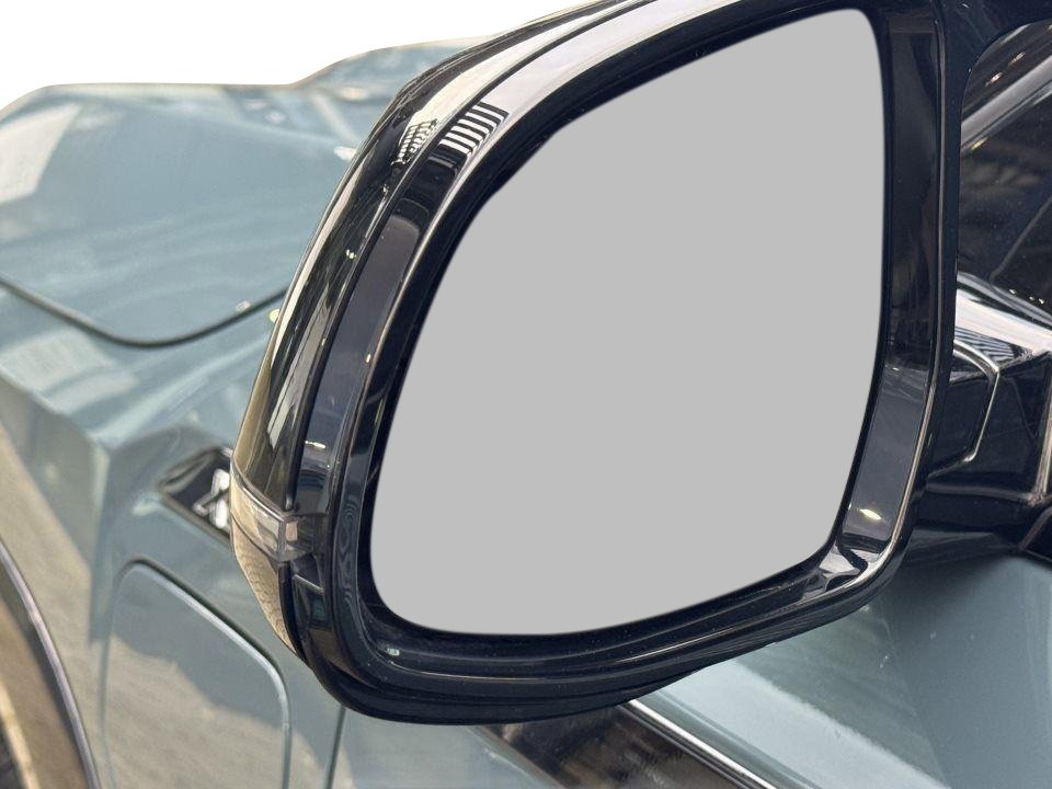 BMW XM 50e - foto 14