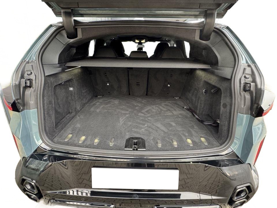 BMW XM 50e - foto 15
