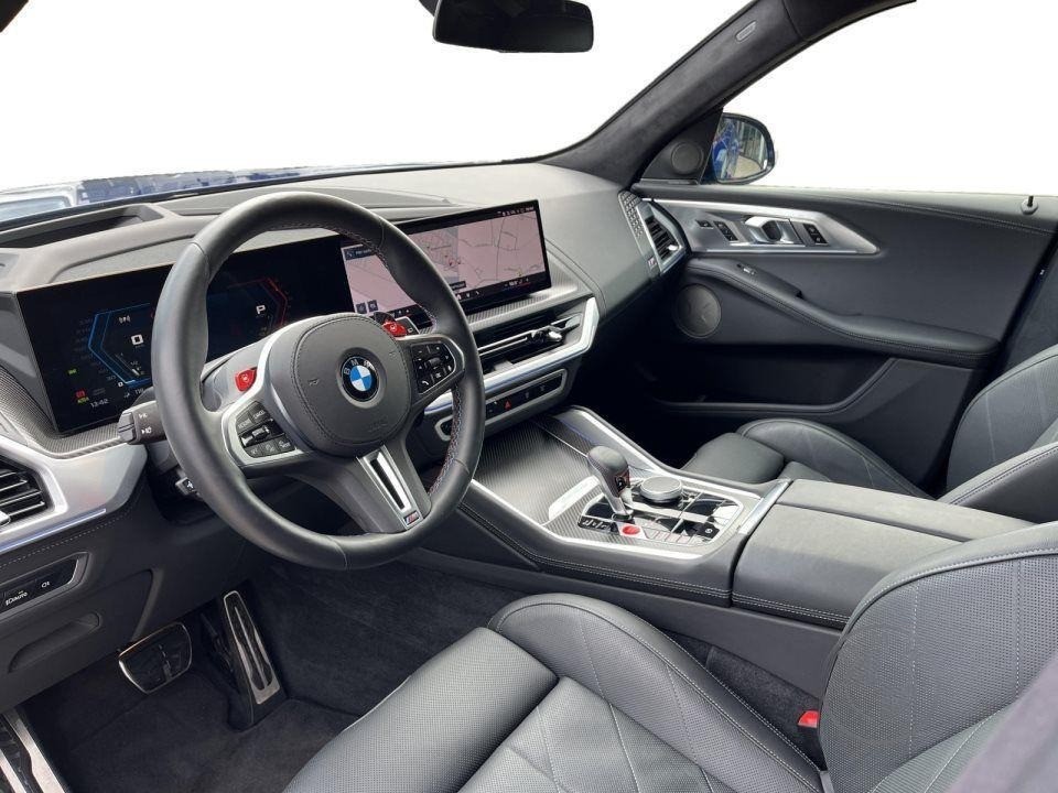 BMW XM 50e - foto 12