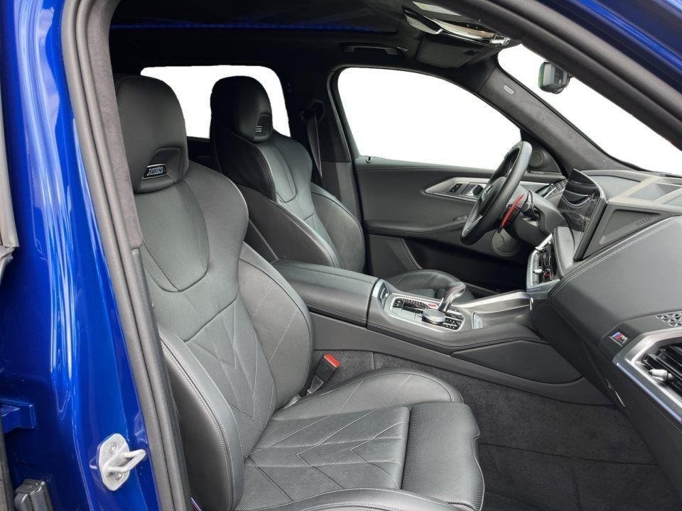 BMW XM 50e - foto 14