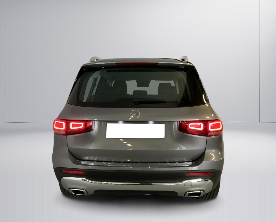 Mercedes-Benz GLB 220d 4MATIC (4)