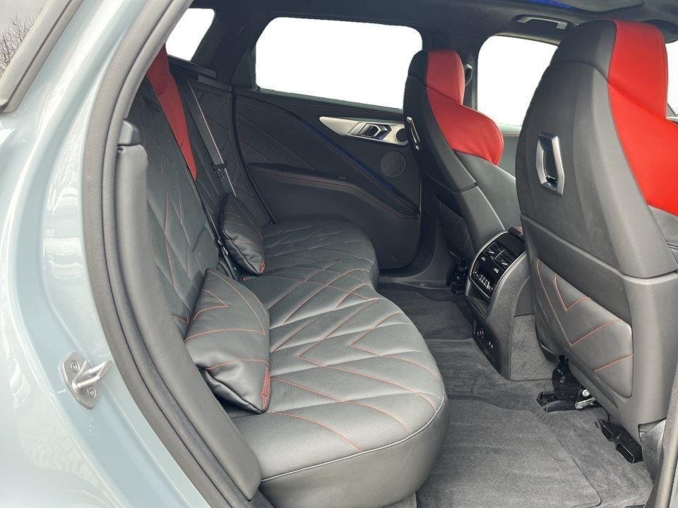 BMW XM Label Red - foto 14