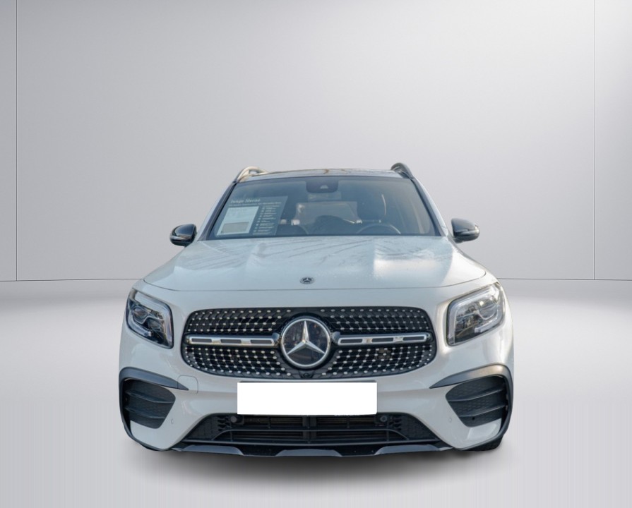 Mercedes-Benz GLB 220d 4MATIC AMG Line (2)