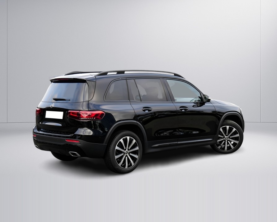 Mercedes-Benz GLB 250 (2)