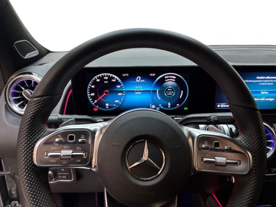 Mercedes-Benz GLB 200 AMG Line - foto 8