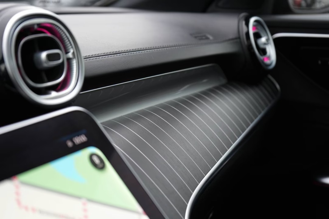 Mercedes-Benz C 200 4MATIC AMG - foto 24