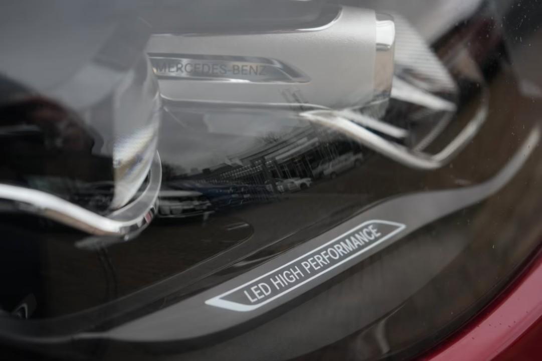 Mercedes-Benz C 200 4MATIC AMG - foto 35