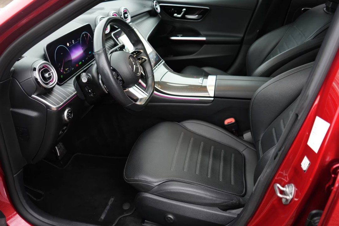 Mercedes-Benz C 200 4MATIC AMG - foto 11