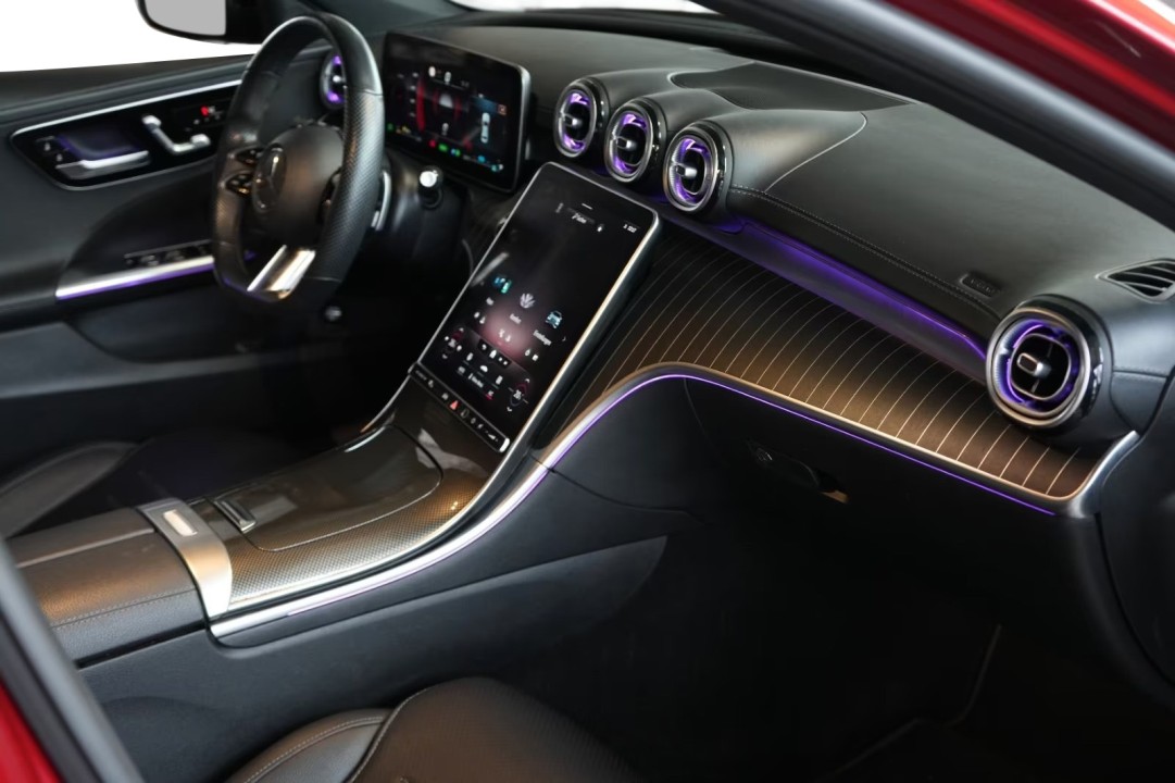 Mercedes-Benz C 200 4MATIC AMG - foto 13