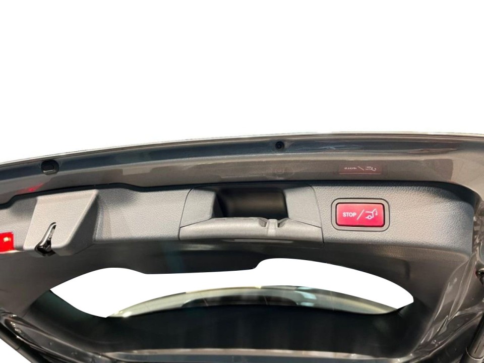 Mercedes-Benz GLB 200d - foto 11