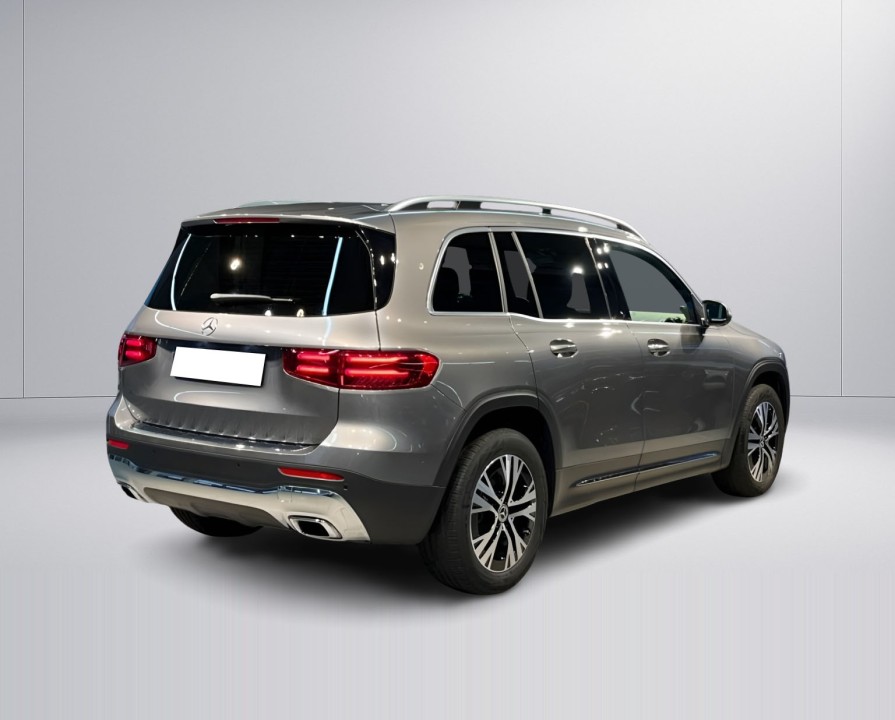 Mercedes-Benz GLB 200d (2)